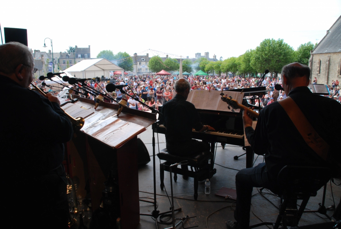 Festivités 70e anniversaire du débarquement Melon Jazz Band, concert de Jazz à Sainte Mère Église